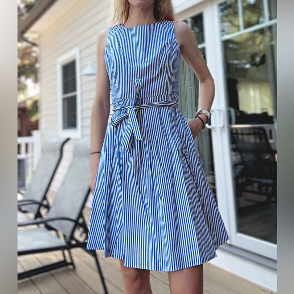 EUC Blue and White Stripped Sailor Dress w bow tie and tiered skirt
